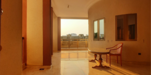 VILLA LUXUEUSE à FIDJROSSE ADJAHA
