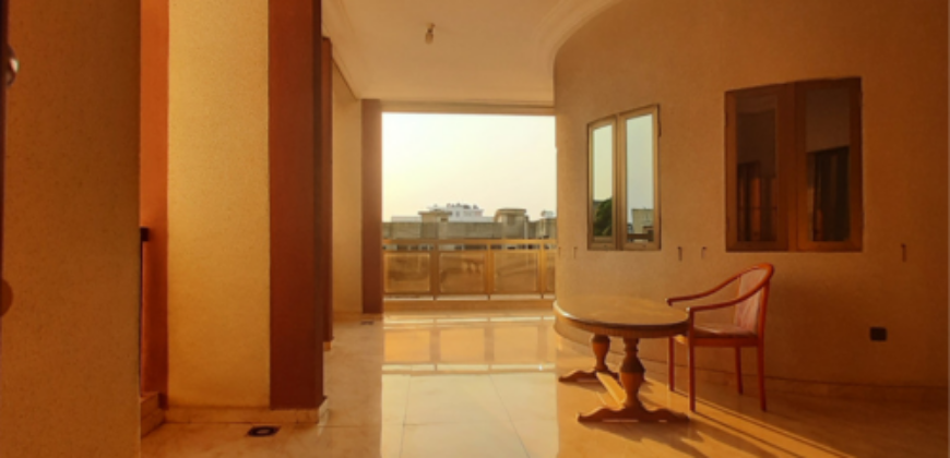 VILLA LUXUEUSE à FIDJROSSE ADJAHA