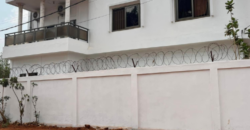 IMMEUBLE LOCATIF MODERNE À VENDRE – AKASSATO, ABOMEY-CALAVI