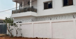 IMMEUBLE LOCATIF MODERNE À VENDRE – AKASSATO, ABOMEY-CALAVI