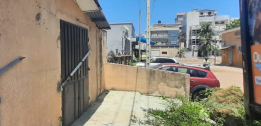Parcelle de 250 m2 A VENDRE à Wologuede