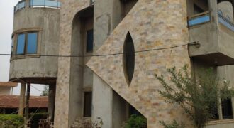 RÉSIDENCE R+2 À VENDRE – AGORI, ABOMEY-CALAVI